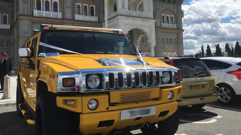 Kettering Yellow Hummer Car Hire
