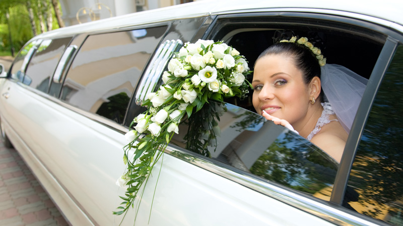 Kettering Limo Hire Wedding Car | Limo Hire Kettering Wedding Car